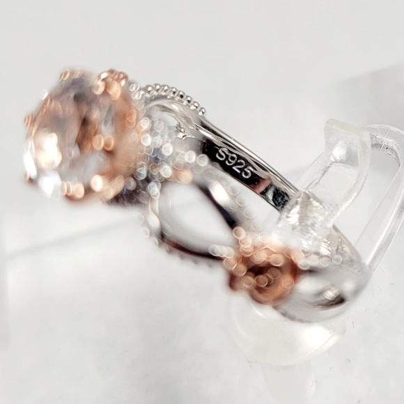 1ct Natural White Topaz and Diamonds Ring - Picture 10 of 15